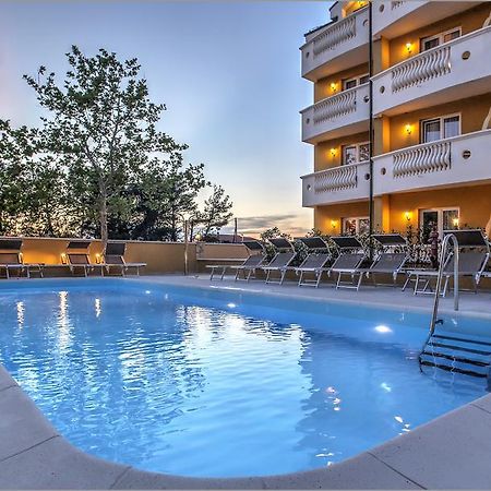 זאטון Aparthotel Zaton מראה חיצוני תמונה