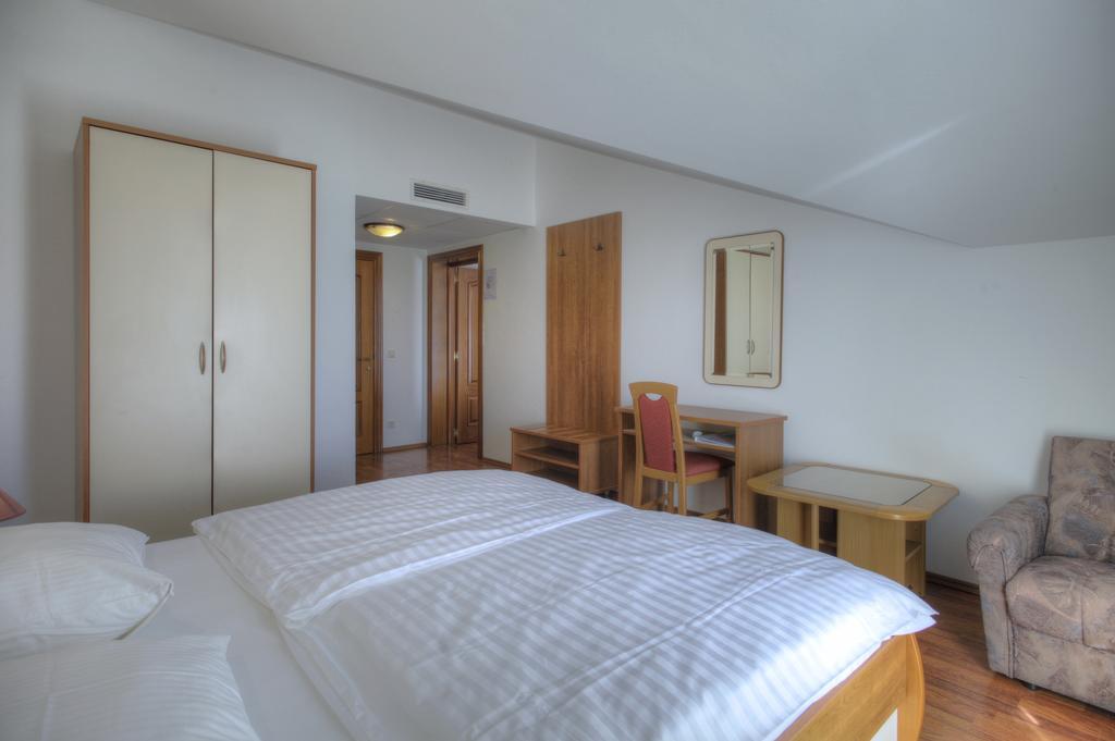 זאטון Aparthotel Zaton מראה חיצוני תמונה