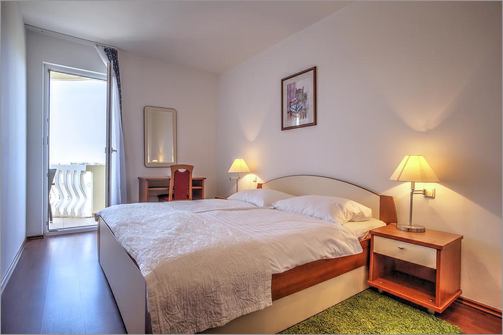 זאטון Aparthotel Zaton מראה חיצוני תמונה