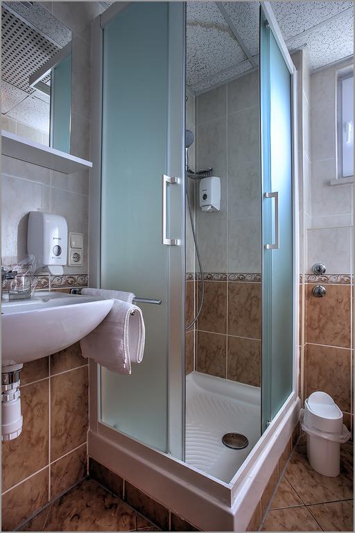 זאטון Aparthotel Zaton מראה חיצוני תמונה