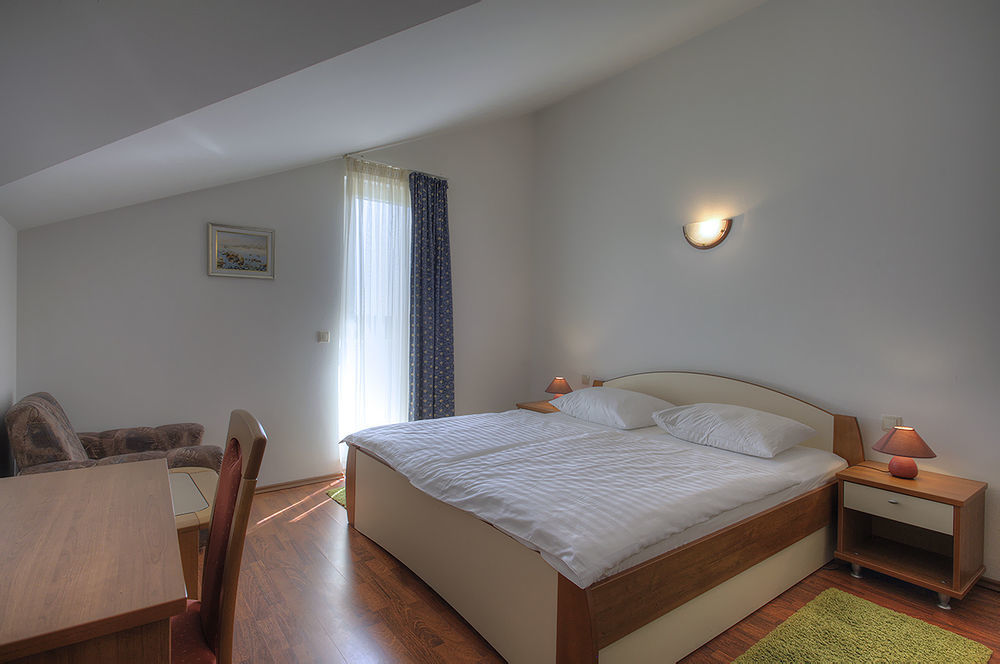 זאטון Aparthotel Zaton מראה חיצוני תמונה