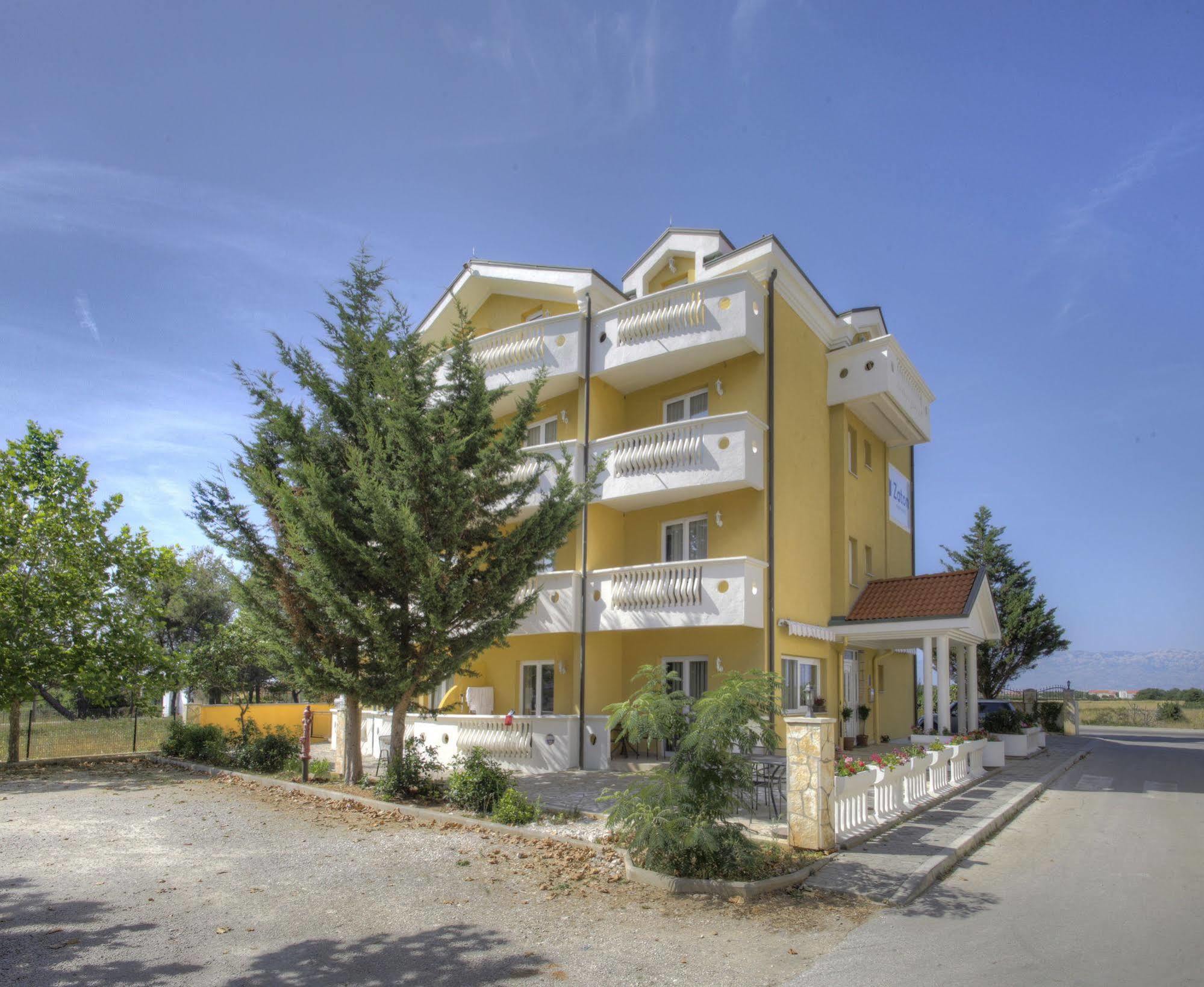 זאטון Aparthotel Zaton מראה חיצוני תמונה