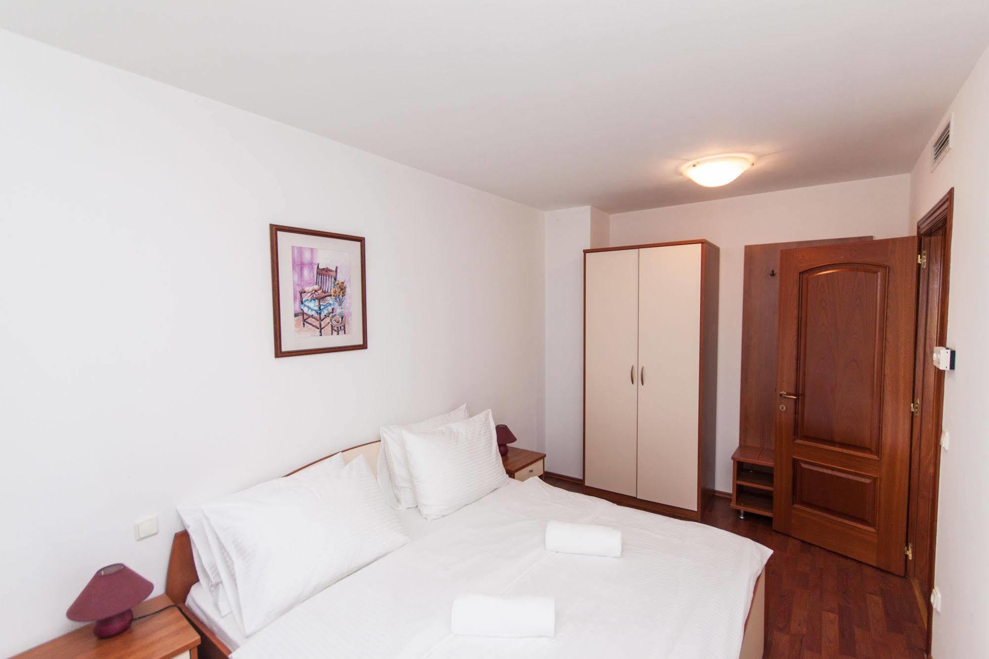 זאטון Aparthotel Zaton מראה חיצוני תמונה