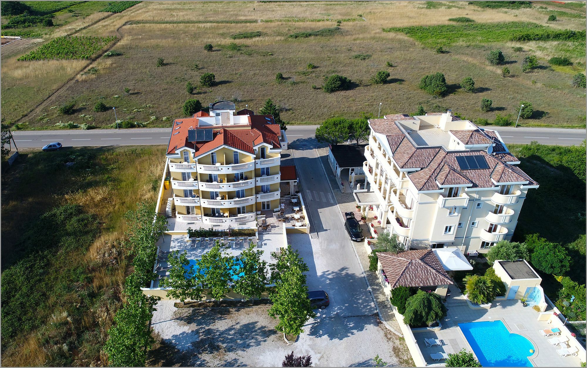 זאטון Aparthotel Zaton מראה חיצוני תמונה